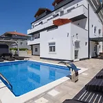 Apartment In Okrug Gornji With Sea View, Balcony, Air Conditioning, Wifi 5134-6 *